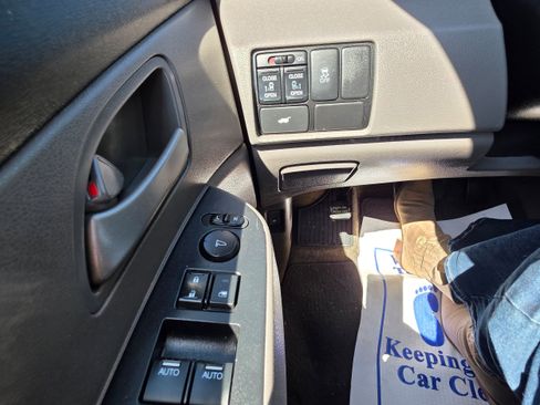 Used 2013 Honda Odyssey EX-L image 10