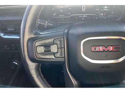 Used 2022 GMC Yukon XL AT4 w/ AT4 Premium Plus Package image 20