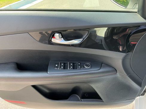 Used 2020 Kia Forte GT FWD image 14