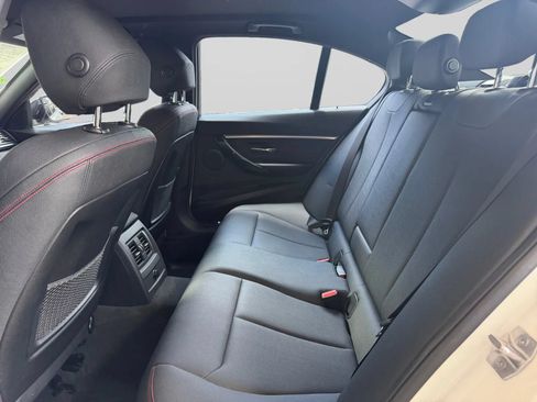 Used 2018 BMW 330i Sedan RWD image 25