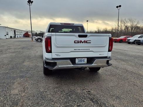 Used 2025 GMC Sierra 1500 SLT image 28