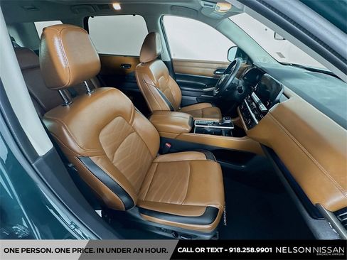 Certified 2024 Nissan Pathfinder Platinum w/ Cargo Package image 31