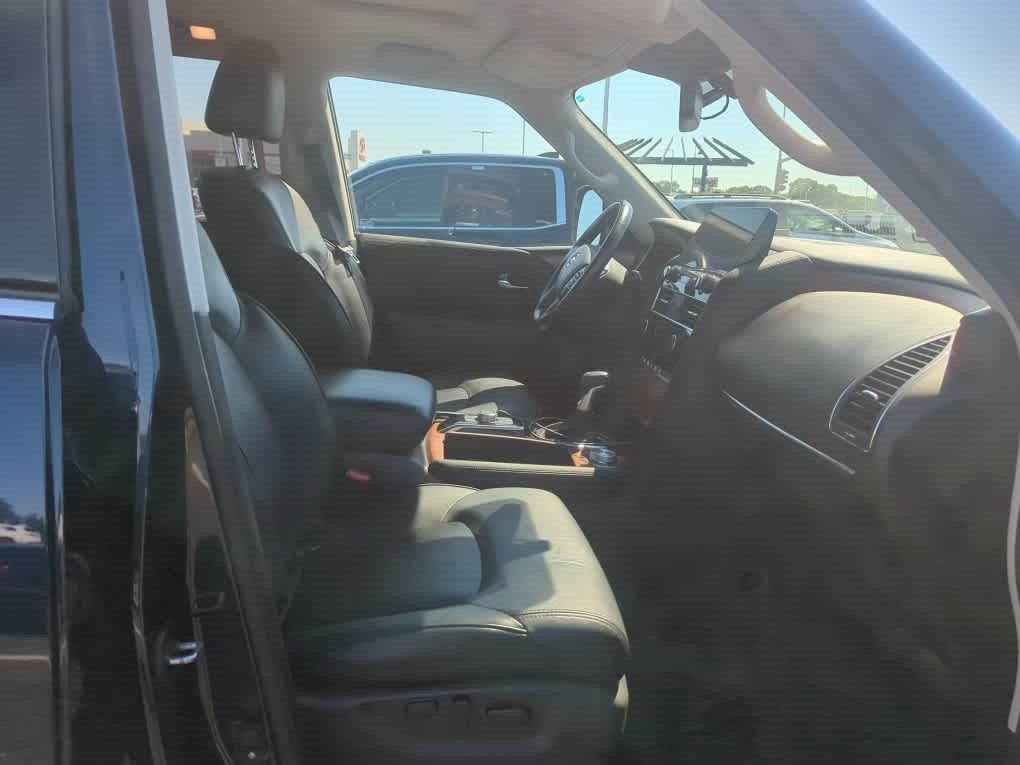 Used 2021 Nissan Armada SL w/ Captain's Chairs Package AWD/4WD image 3