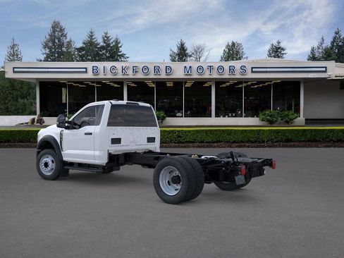 New 2026 Ford F450 XL w/ XL Chrome Package image 4