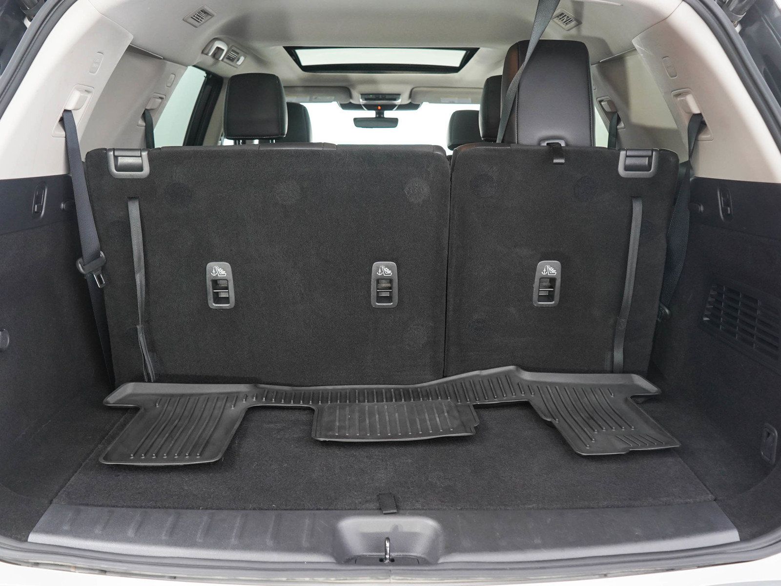 Used 2024 Nissan Pathfinder SL w/ SL Premium Package AWD/4WD image 9