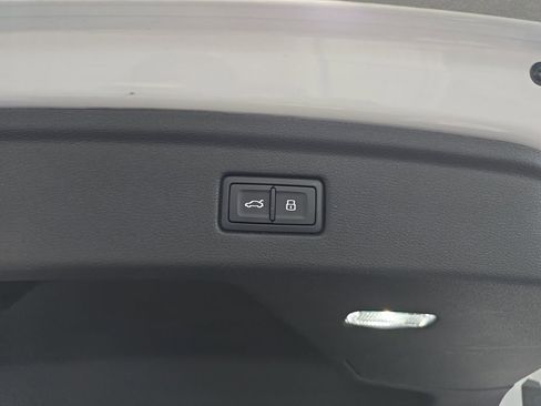 Used 2024 Audi A5 2.0T Premium Plus AWD/4WD image 31