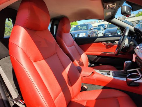 Used 2009 BMW Z4 sDrive30i RWD image 13