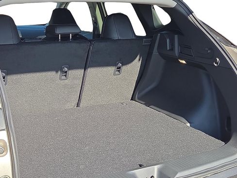 New 2026 Nissan Murano SL image 9