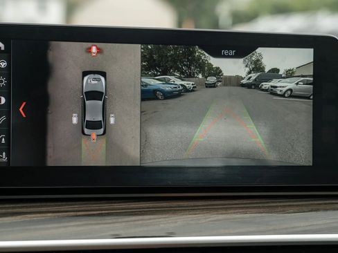 Used 2017 BMW 530i xDrive 530i xDrive Sedan 4D image 29