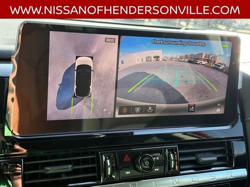 New 2026 Nissan Pathfinder SL AWD/4WD image 13