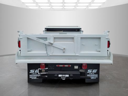 New 2026 RAM 5500 Tradesman w/ Chrome Appearance Group AWD/4WD image 5