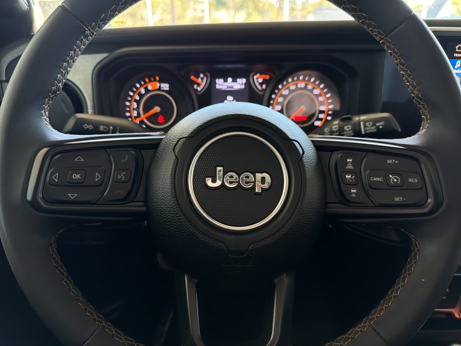 Used 2024 Jeep Wrangler Unlimited Sport AWD/4WD image 21