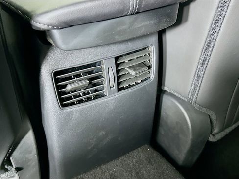 New 2025 MAZDA CX-30 AWD 2.5 S w/ Select Sport Pkg image 31