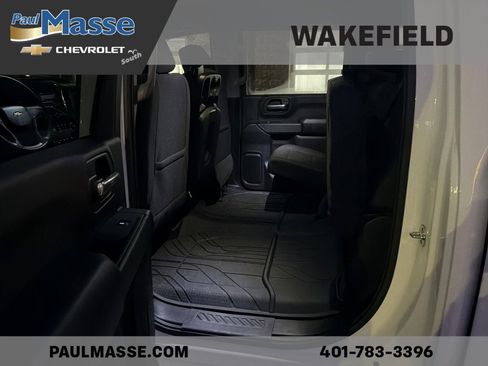 Used 2025 Chevrolet Silverado 2500 Custom w/ Custom Value Package image 15