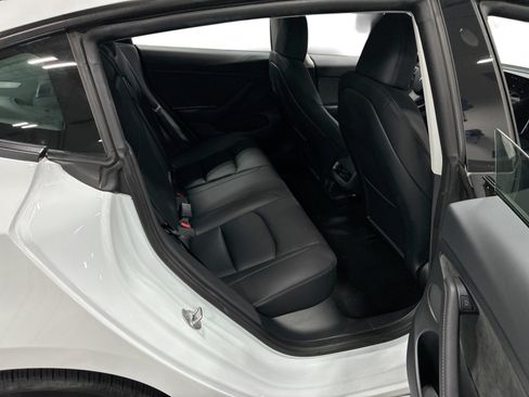 Certified 2023 Tesla Model 3 Standard Range RWD image 11