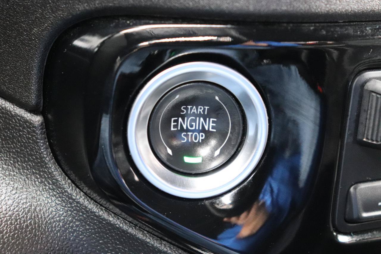 Used 2025 GMC Sierra 1500 SLT AWD/4WD image 43
