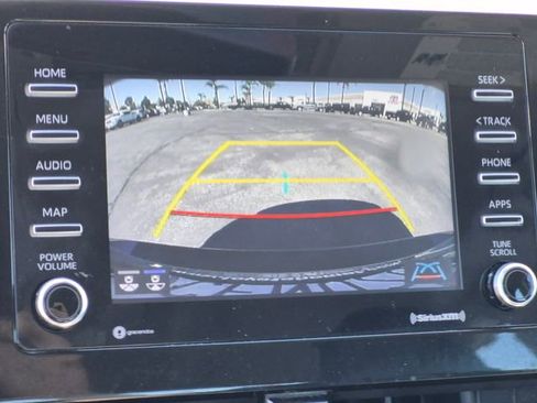 Used 2022 Toyota Camry SE w/ Convenience Package image 13