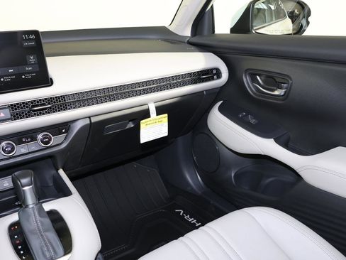 New 2026 Honda HR-V EX-L image 9