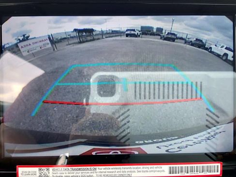 Used 2024 Toyota Sienna XLE image 25