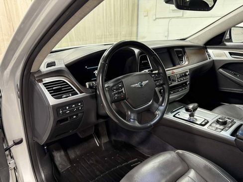 Used 2019 Genesis G80 5.0 Ultimate image 10