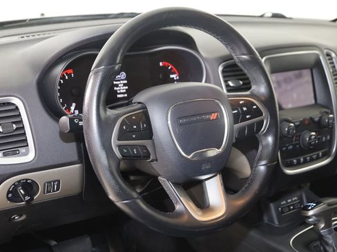 Used 2019 Dodge Durango SXT image 6