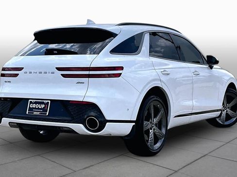 Used 2023 Genesis GV70 2.5T w/ Sport Prestige Package AWD/4WD image 13