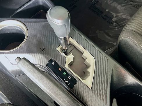 Used 2015 Toyota RAV4 XLE image 24