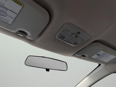 Used 2014 Toyota Corolla S image 24