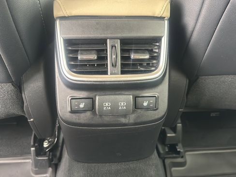 Used 2020 Subaru Outback Limited AWD/4WD image 23