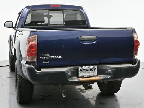 Used 2012 Toyota Tacoma 4x4 Regular Cab image 6
