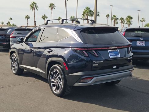 Certified 2025 Hyundai Tucson Limited image 6