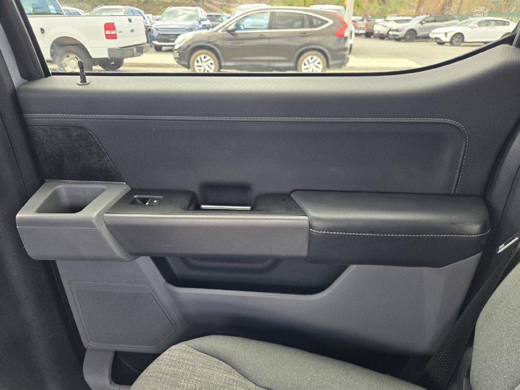 Used 2021 Ford F150 4x4 SuperCrew image 11