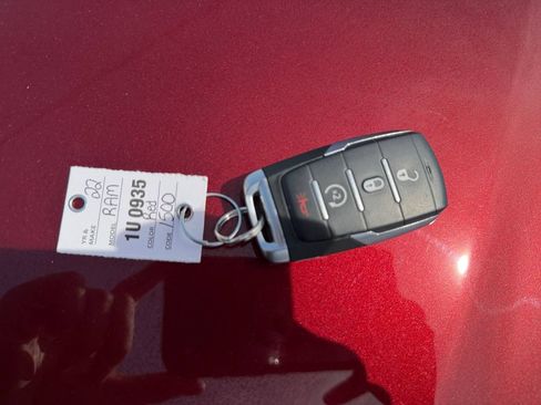 Used 2022 RAM 1500 Big Horn AWD/4WD image 32