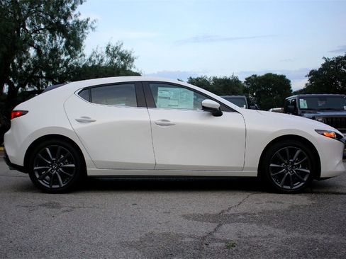 New 2025 MAZDA MAZDA3 s image 4