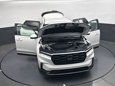 Used 2023 Honda Pilot EX-L image 37