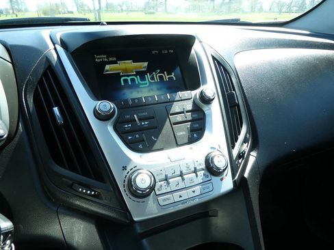 Used 2014 Chevrolet Equinox LT image 11