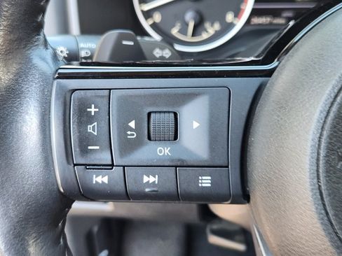 Certified 2023 Nissan Rogue SV w/ SV Premium B Package AWD/4WD image 23