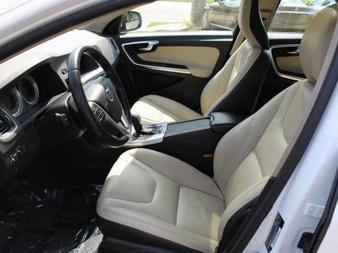 Used 2013 Volvo S60 T6 AWD/4WD image 26