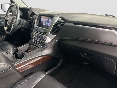 Used 2017 GMC Yukon SLT w/ Open Road Package image 33