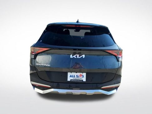 Used 2025 Kia Sportage LX FWD image 7