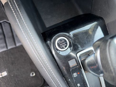 Used 2019 Nissan Kicks SV w/ Exterior Package image 29