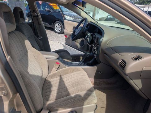 Used 2003 Pontiac Grand Prix GT FWD image 13