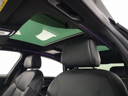 Used 2020 Audi A8 L 4.0T w/ Sport Plus Package image 18