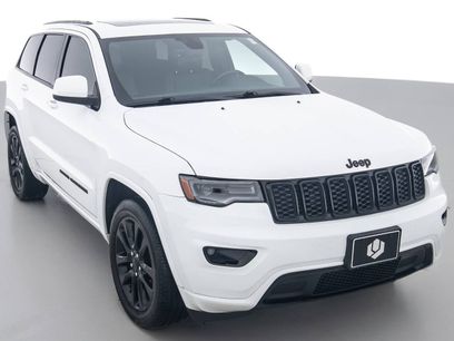Used 2018 Jeep Grand Cherokee Altitude