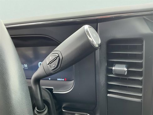 Certified 2024 Ford F250 Lariat w/ Black Appearance Package image 44