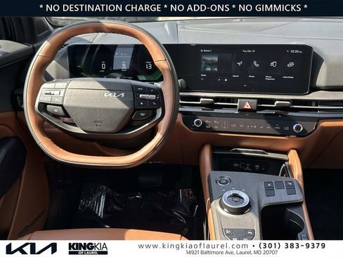 Used 2026 Kia Sportage X-Line AWD/4WD image 2