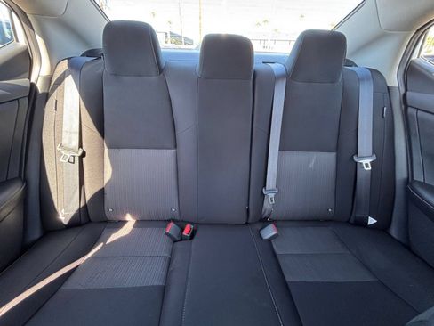 Used 2025 Nissan Sentra SV FWD image 36