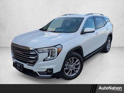 Used 2024 GMC Terrain SLT