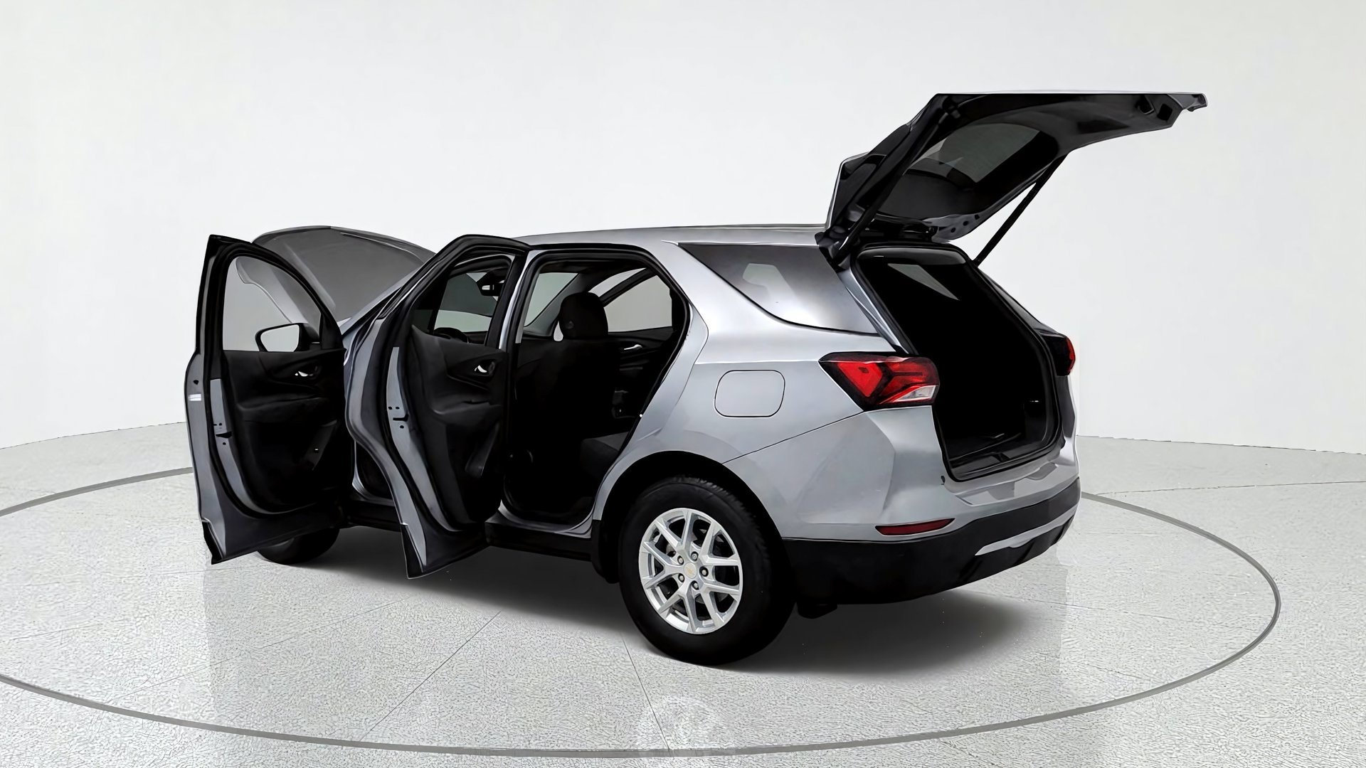 Used 2024 Chevrolet Equinox LT w/ LPO, Floor Liner Package AWD/4WD image 11