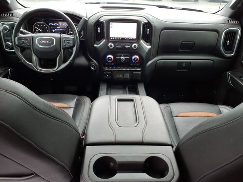 Used 2021 GMC Sierra 1500 AT4 w/ AT4 Value Package AWD/4WD image 12
